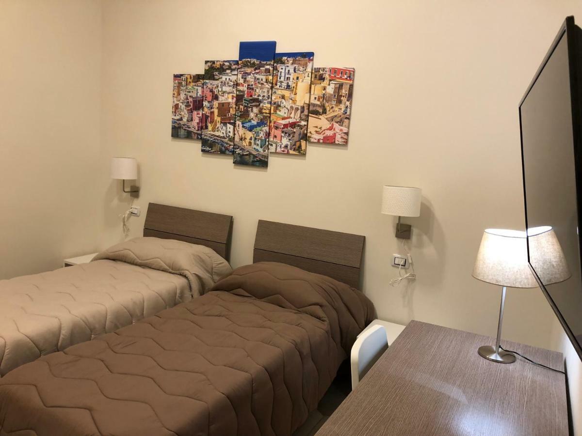 נאפולי B&B La Dimora Del Conte מראה חיצוני תמונה
